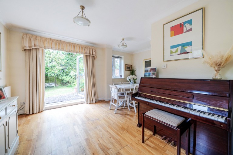 Images for Gainsborough Court, Walton-On-Thames, Surrey