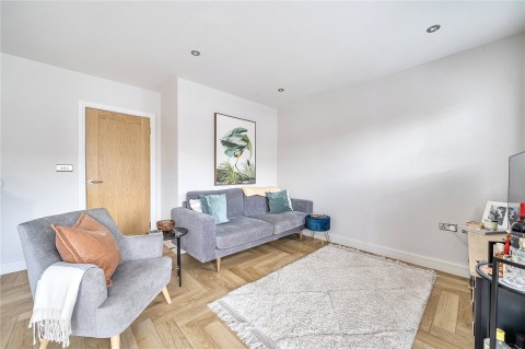 Click the photo for more details of Annett Road, Walton-On-Thames, Surrey