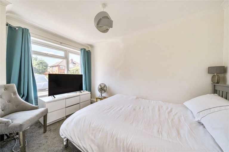 Images for New Zealand Avenue, Walton-On-Thames, Surrey