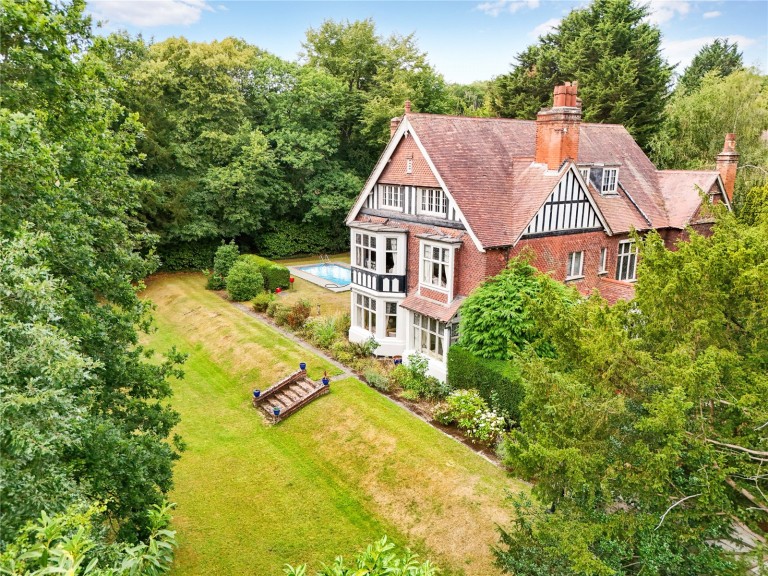 Images for Seven Hills Close, Walton-On-Thames, Surrey