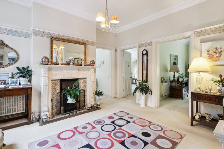 Images for Seven Hills Close, Walton-On-Thames, Surrey