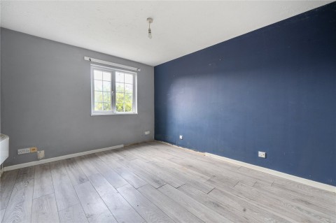 Click the photo for more details of Shaw Drive, Walton-On-Thames, Surrey