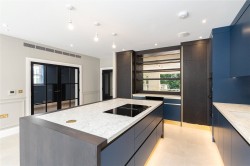 Images for Leigh Court Close, Cobham, Surrey