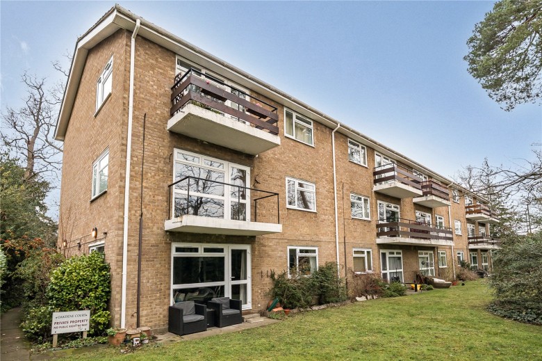Click the photo for more details of Oakdene Court, Walton-On-Thames, Surrey