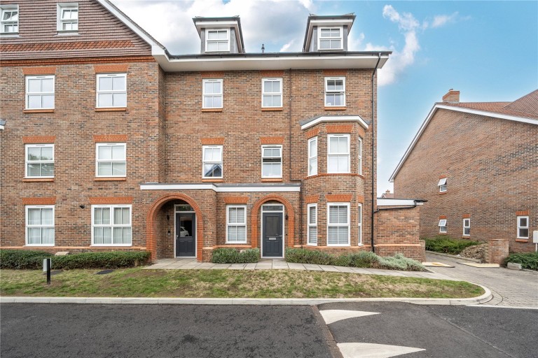 Images for Albright Gardens, Walton-On-Thames, Surrey