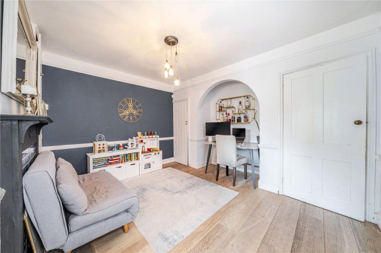 Images for Green Lane, Hersham, Walton-On-Thames