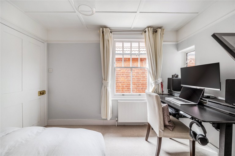 Images for Green Lane, Hersham, Walton-On-Thames