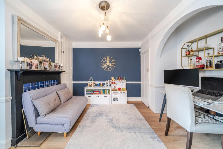 Images for Green Lane, Hersham, Walton-On-Thames