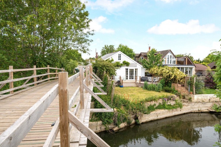 Images for The Creek, Lower Sunbury, Surrey