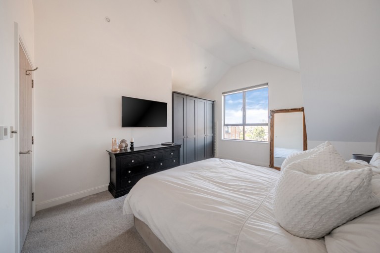 Images for Harlow Gardens, Kingston Upon Thames