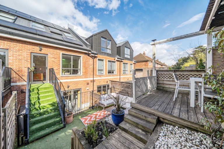 Images for Harlow Gardens, Kingston Upon Thames