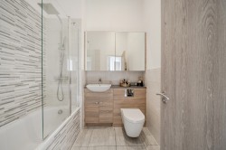 Images for Harlow Gardens, Kingston Upon Thames