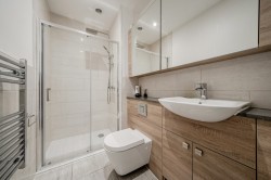 Images for Harlow Gardens, Kingston Upon Thames