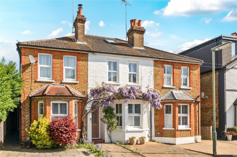 Click the photo for more details of Albany Road, Hersham, Walton-On-Thames
