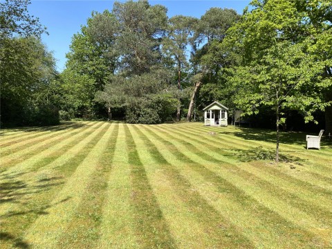 Click the photo for more details of Broadwater Road North, Burwood Park, Walton-On-Thames