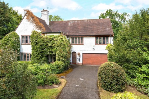 Click the photo for more details of Broadwater Road North, Burwood Park, Walton-On-Thames