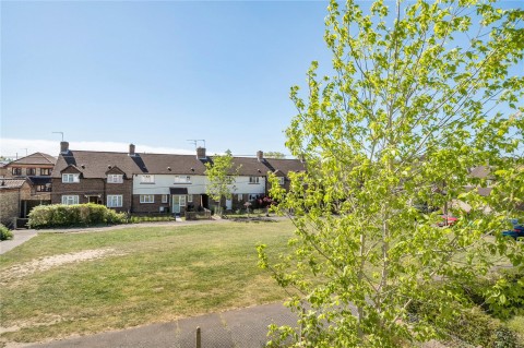 Click the photo for more details of Heathfield Road, Hersham, Walton-On-Thames