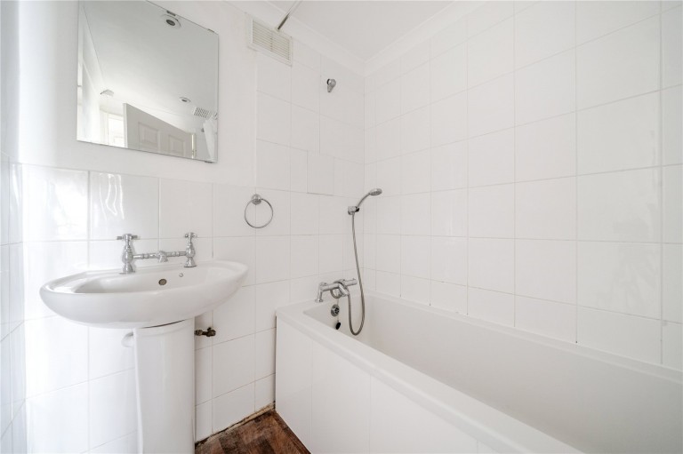 Images for Wellington Close, Walton-On-Thames, Surrey