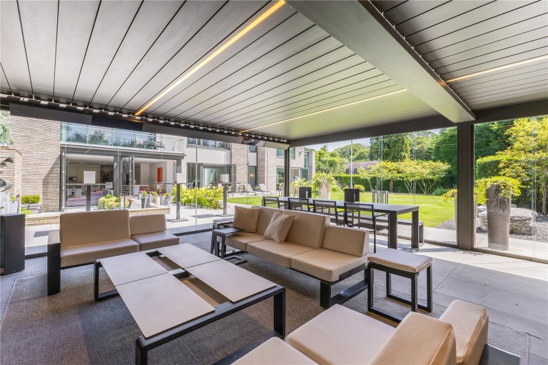 Images for Eriswell Crescent, Burwood Park, Walton-On-Thames