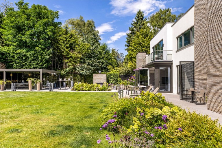 Images for Eriswell Crescent, Burwood Park, Walton-On-Thames