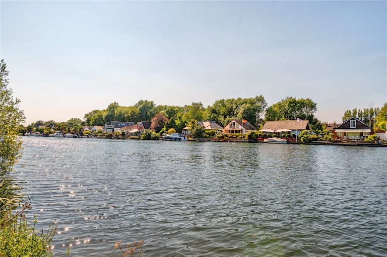Images for Sullivans Reach, Walton-On-Thames, Surrey