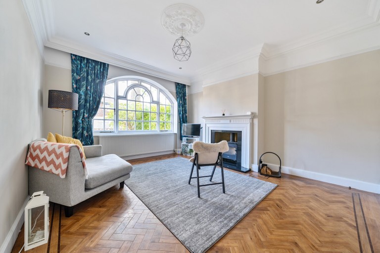 Images for West Grove, Walton-On-Thames, Surrey