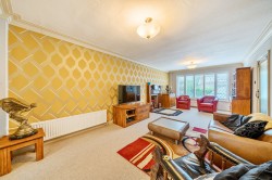 Images for Minsterley Avenue, Shepperton