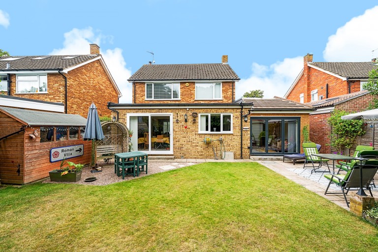 Images for Minsterley Avenue, Shepperton