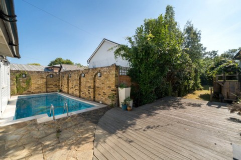 Click the photo for more details of Sandhills Meadow, Shepperton