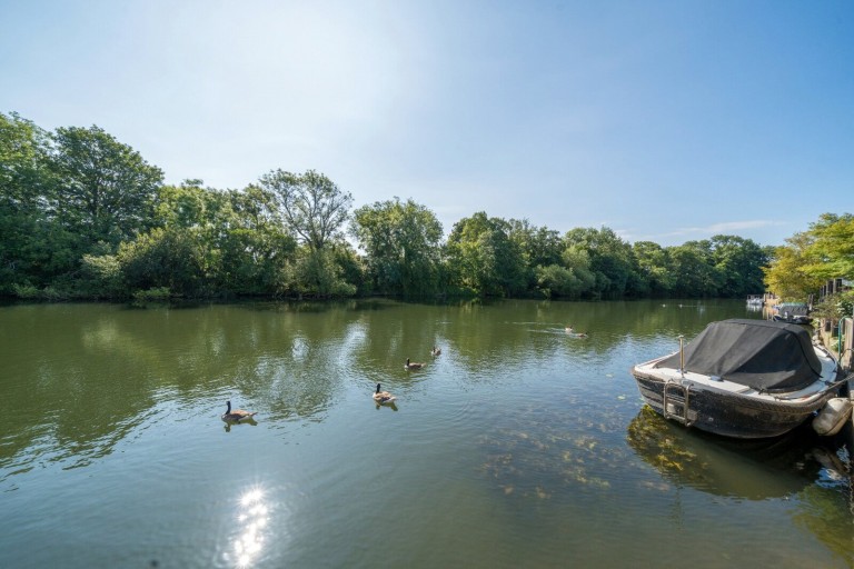 Images for Sandhills Meadow, Shepperton