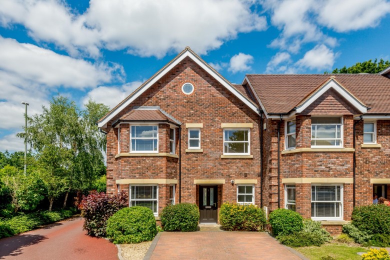 Click the photo for more details of Old Rectory Gardens, Cobham, KT11