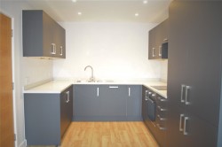 Images for Green Lane, Shepperton, TW17