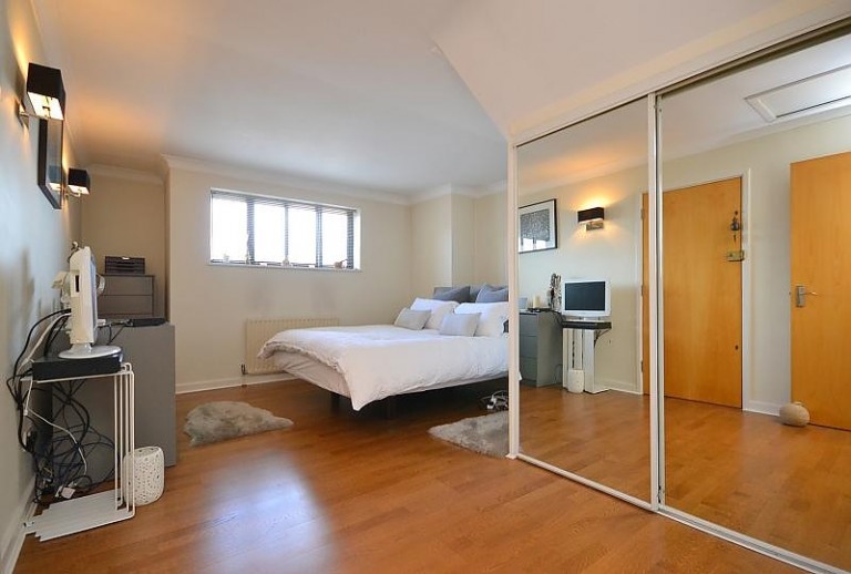 Images for Russell Road, Shepperton, Middlesex