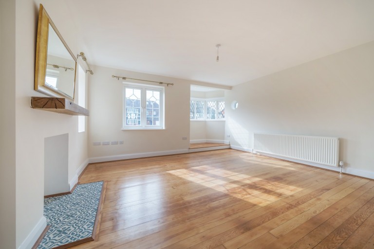 Images for Manor Farm Avenue, Shepperton, TW17