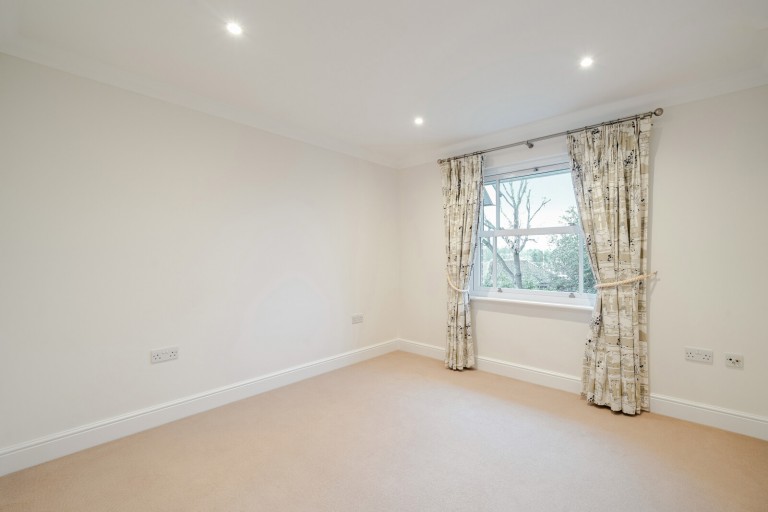 Images for Old Rectory Gardens, Cobham, Surrey