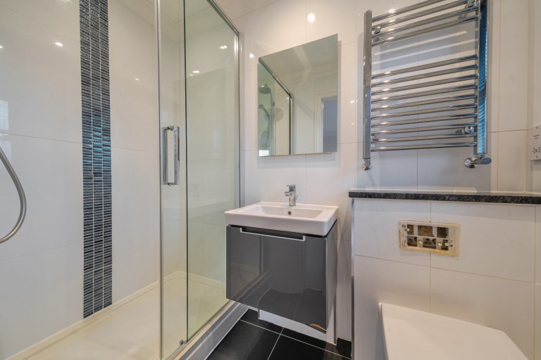 Images for Old Rectory Gardens, Cobham, Surrey