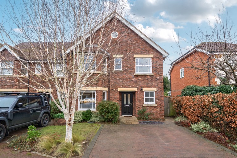 Images for Old Rectory Gardens, Cobham, Surrey