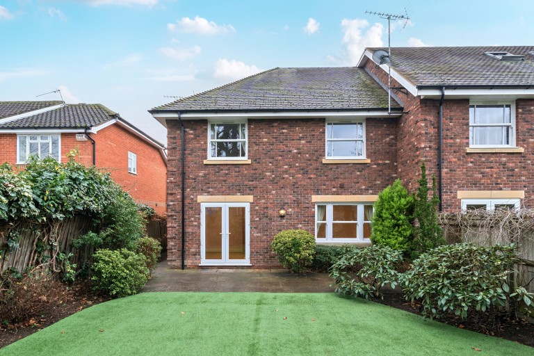 Images for Old Rectory Gardens, Cobham, Surrey