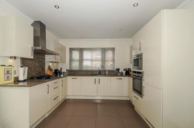 Images for Old Rectory Gardens, Cobham, KT11