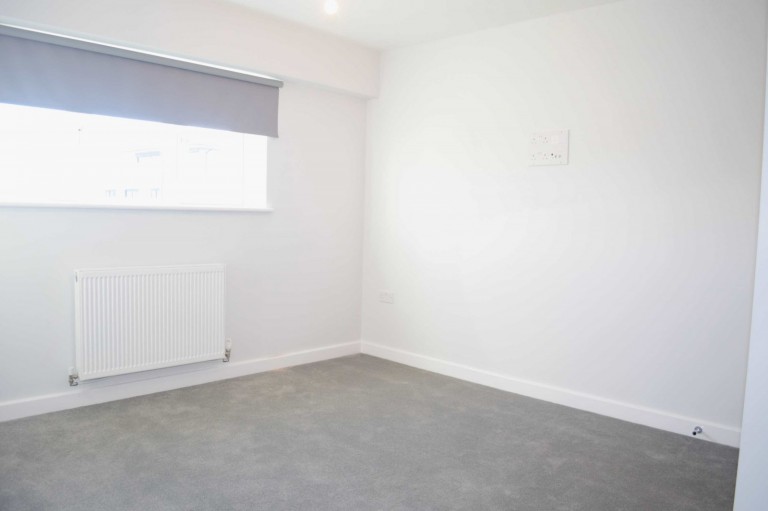 Images for 2-6 Green Lane, Shepperton, TW17