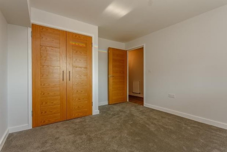 Images for Green Lane, Shepperton, TW17