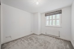 Images for Lyster Mews, Cobham, Surrey