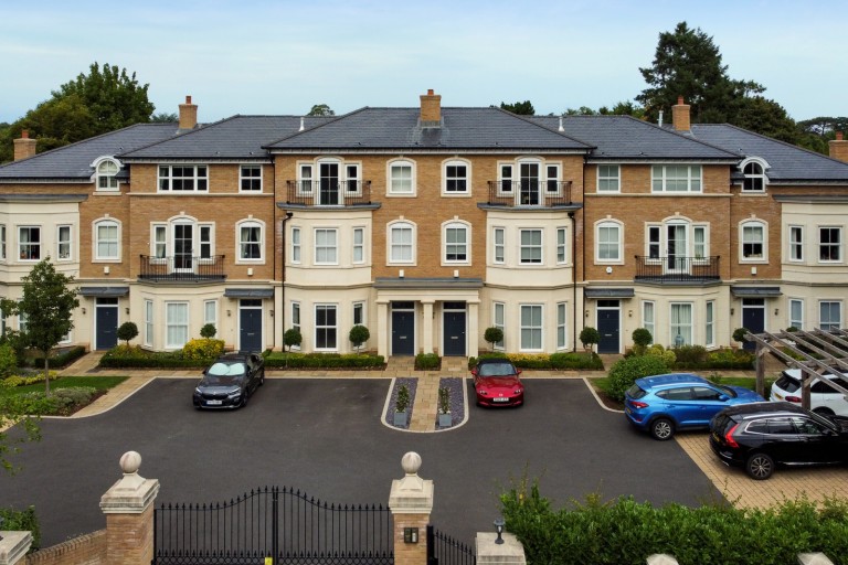 Images for Oatlands Chase, Weybridge, KT13