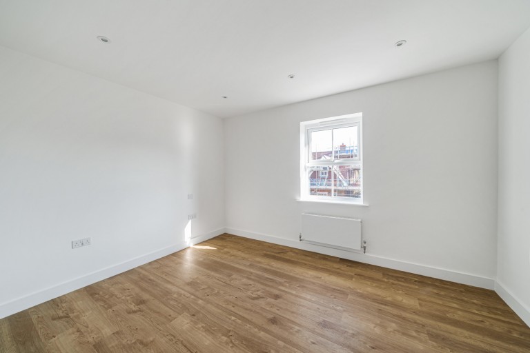 Images for Albright Gardens, Walton On Thames, Surrey