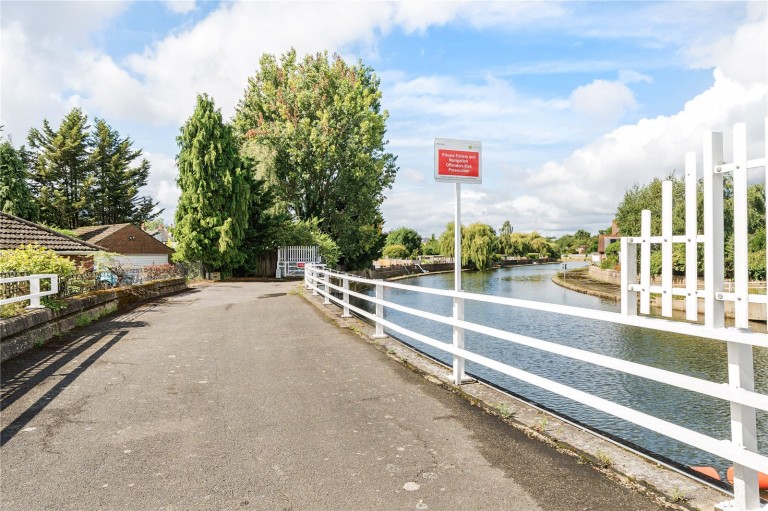Images for Molember Road, East Molesey, Surrey