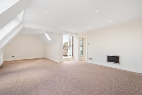 Click the photo for more details of Station Road, Leatherhead, Surrey