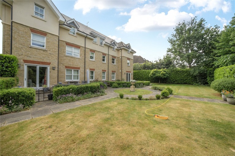 Images for The Furlongs, Esher, Surrey