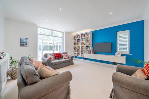 Click the photo for more details of Seven Hills Road, Cobham, KT11