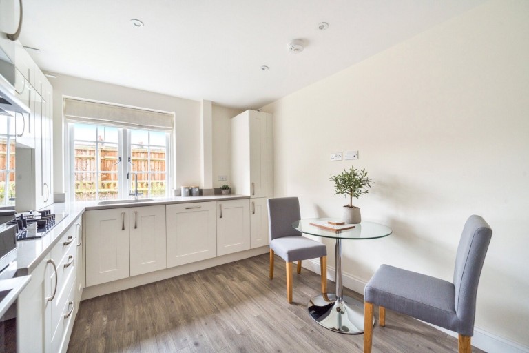 Images for Portsmouth Road, Cobham, Surrey