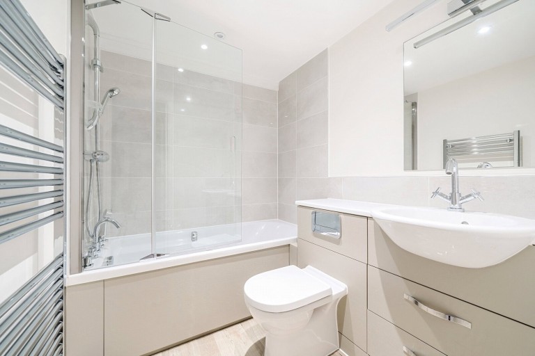 Images for Portsmouth Road, Cobham, Surrey